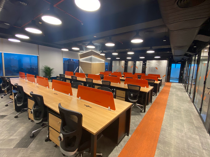 Coworking Space In MG Road in Platina Towers BI622